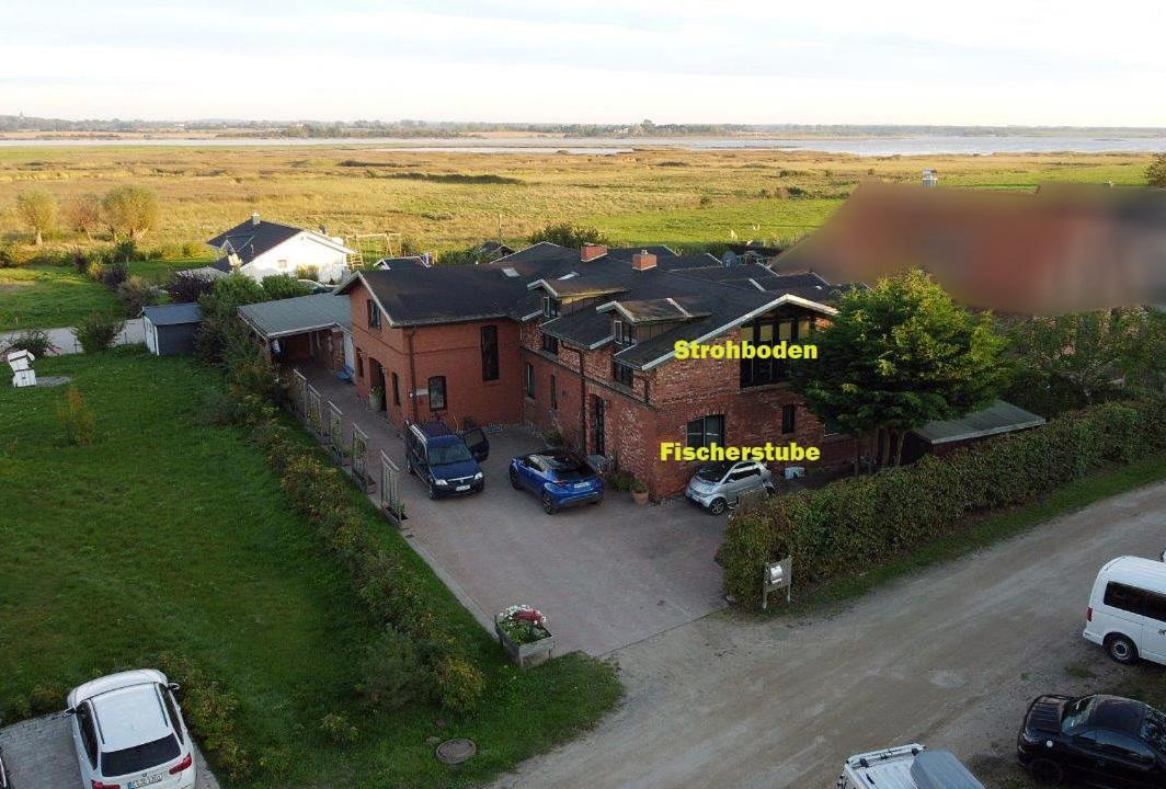 Ferienanlage Poschmann Strohboden Insel Poel Buitenkant foto